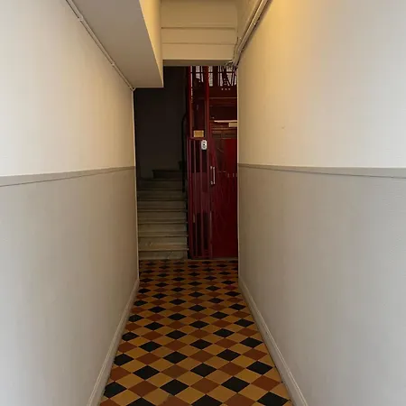 Charming Riviera Top-floor Near The Apartment Nice